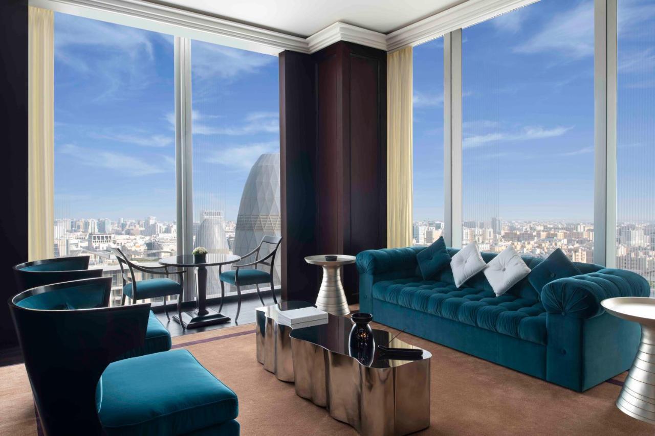 Banyan Tree Doha At La Cigale Mushaireb Exteriér fotografie The living room of a Sky Villa