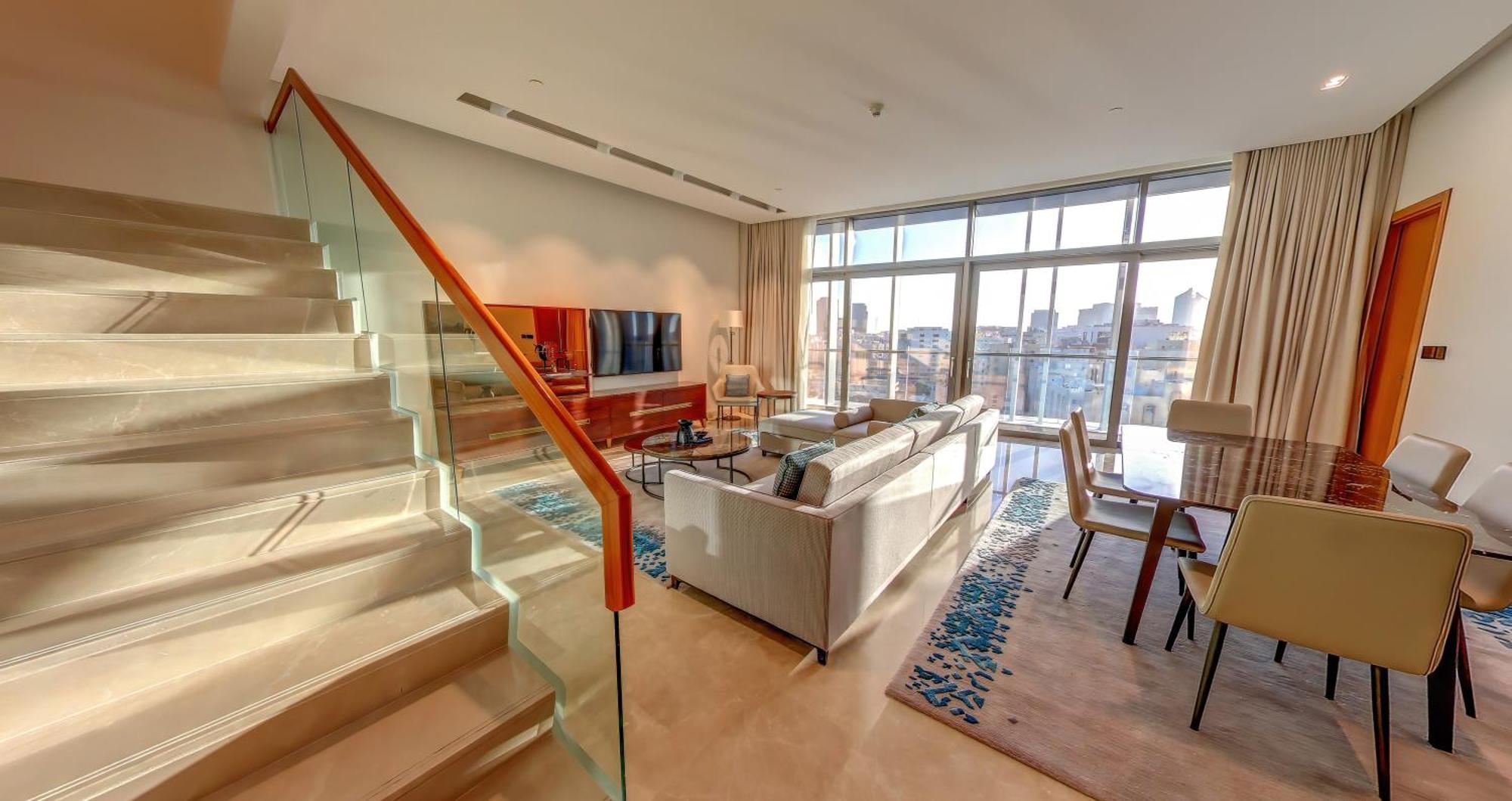 Banyan Tree Doha At La Cigale Mushaireb Exteriér fotografie A living room in a typical apartment